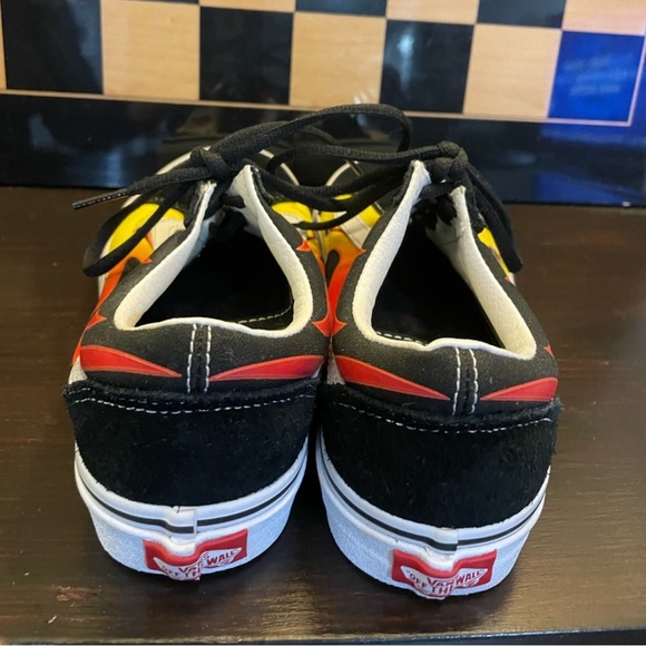 Vans Off the Wall, Old Skool, low top, lace up, Flame - Picture 3 of 7